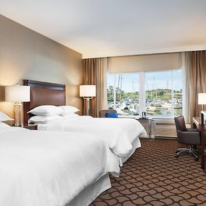 Club Level Queen Room